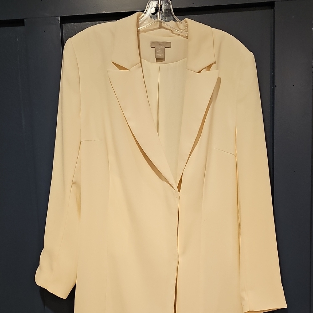 H&M Women's Light Cream Blazer